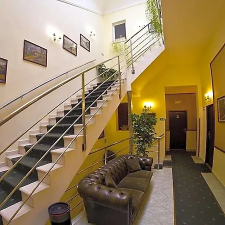 Zlata Stoupa Hotel 4*